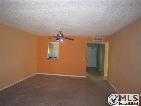 3rd image of 14723 Cumberland Dr #B-201