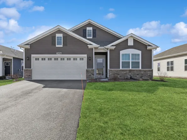 2956 Harnish Dr, Algonquin, IL 60102