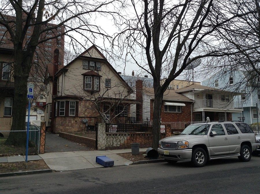 805a Summer Ave Newark NJ 07104 Apartments for Rent Zillow