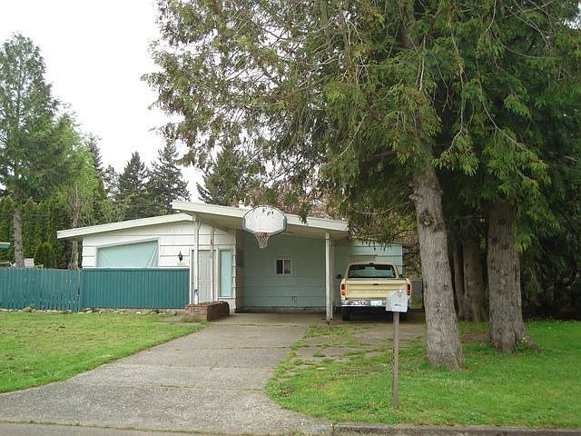 Long Driveway