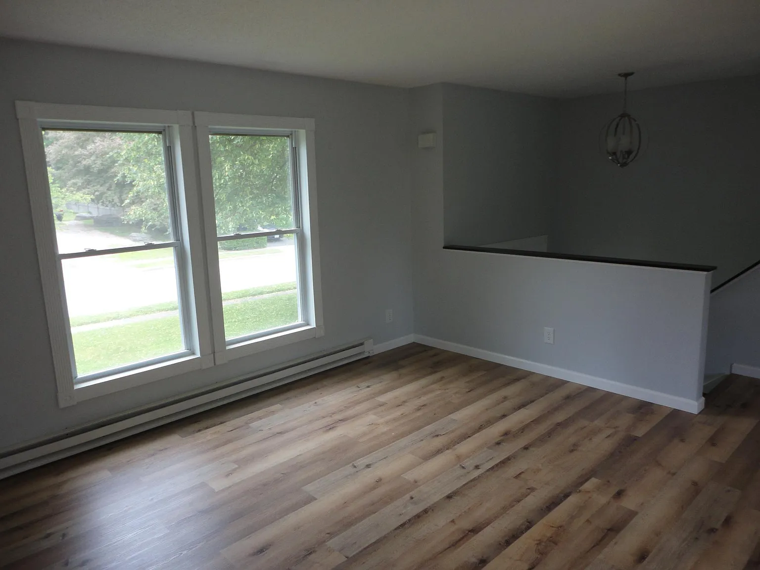 123 Dartmouth Dr — Photo 3