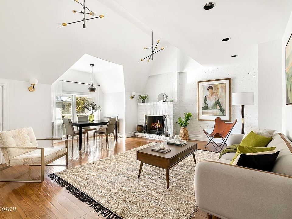 1st image of 25 Montgomery Pl APT 4