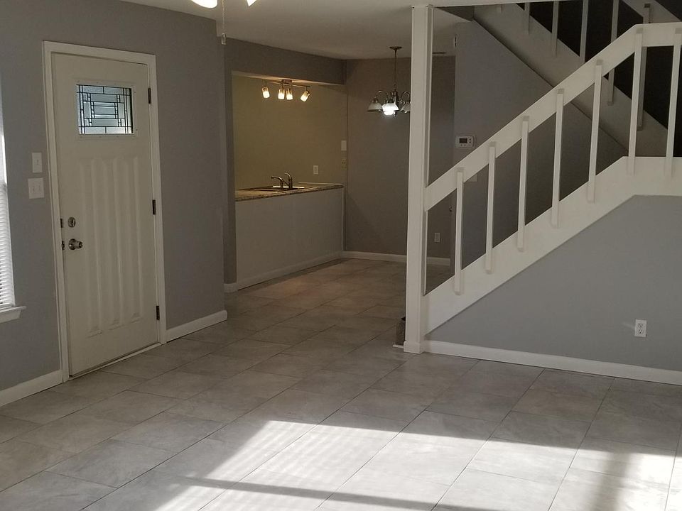 1st image of 2301 W Michigan Ave APT 3