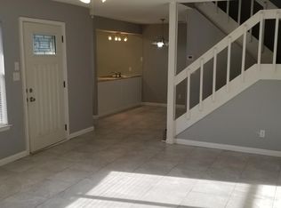 2301 W Michigan Ave APT 3, Pensacola, FL 32526