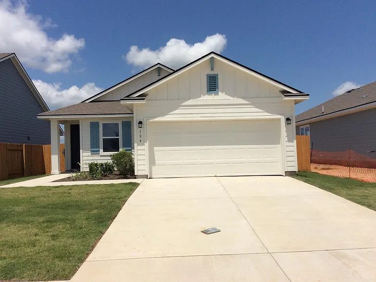 104 Cold Springs Loop — Photo 5