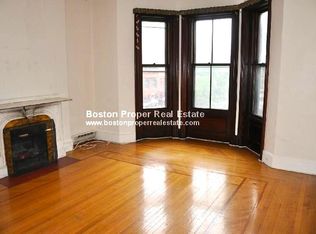 429 Beacon St APT 1, Boston, MA 02115