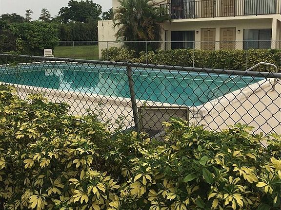 5th image of 11060 Royal Palm Blvd