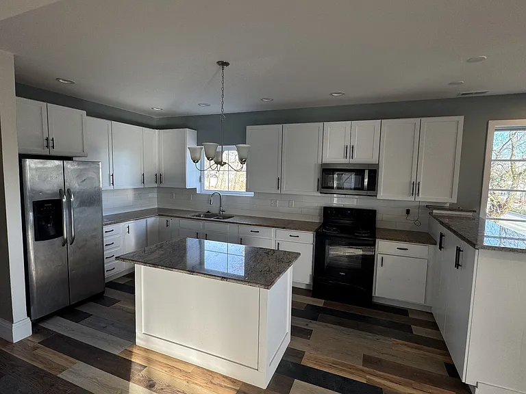 3710 E Washington St #4 — Photo 7