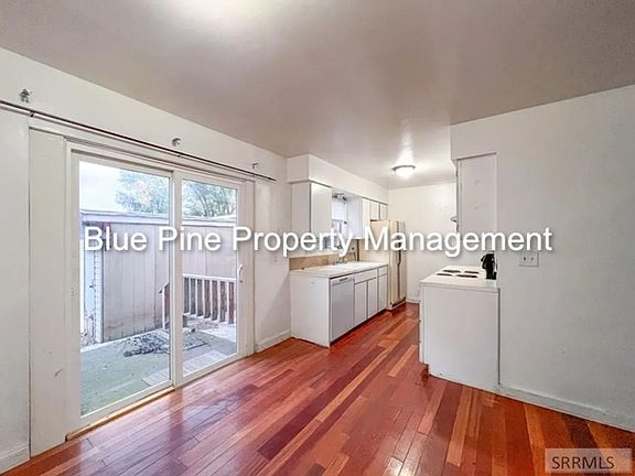 2nd image of 313 S Skyline Dr Unit 1