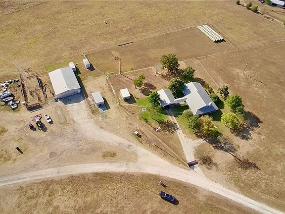 3rd image of 1351 County Road 320