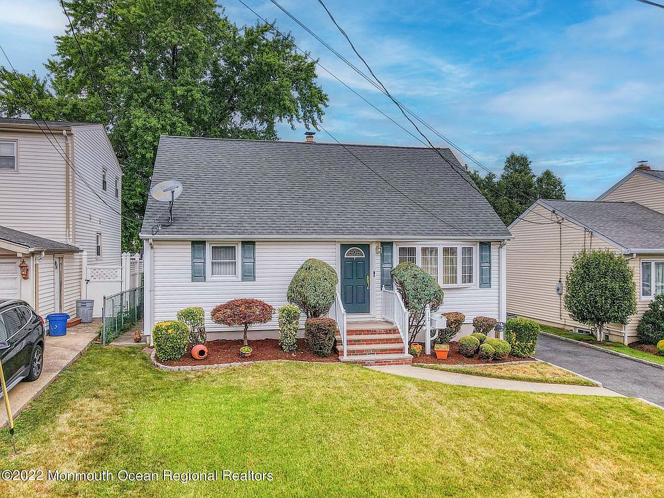 1st image of 12 Halsey Pl