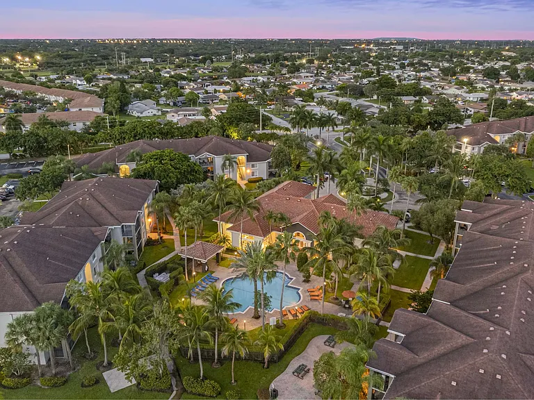 Coral Vista — Photo 27