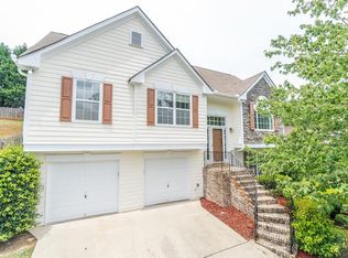 2955 Northcliff Dr, Suwanee, GA 30024