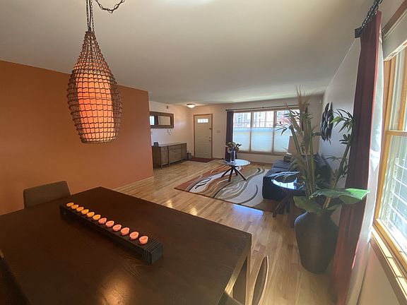 3rd image of 7236 S Woodlawn Ave