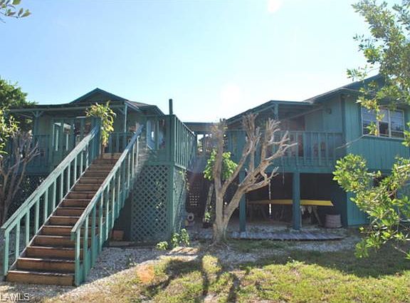 2nd image of 1024 S Yachtsman Dr