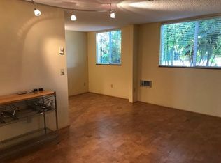 11 SW Curry St #10, Portland, OR 97239