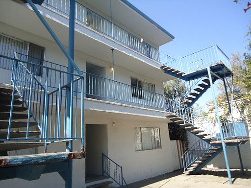 3rd image of 10 Lee St APT 5