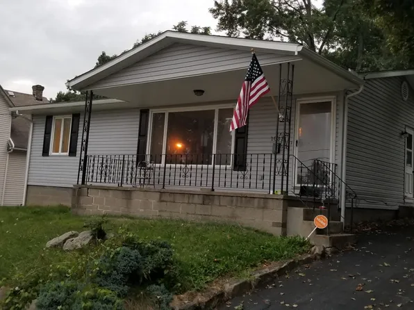 1033 Silvercrest Ave, Akron, OH 44314