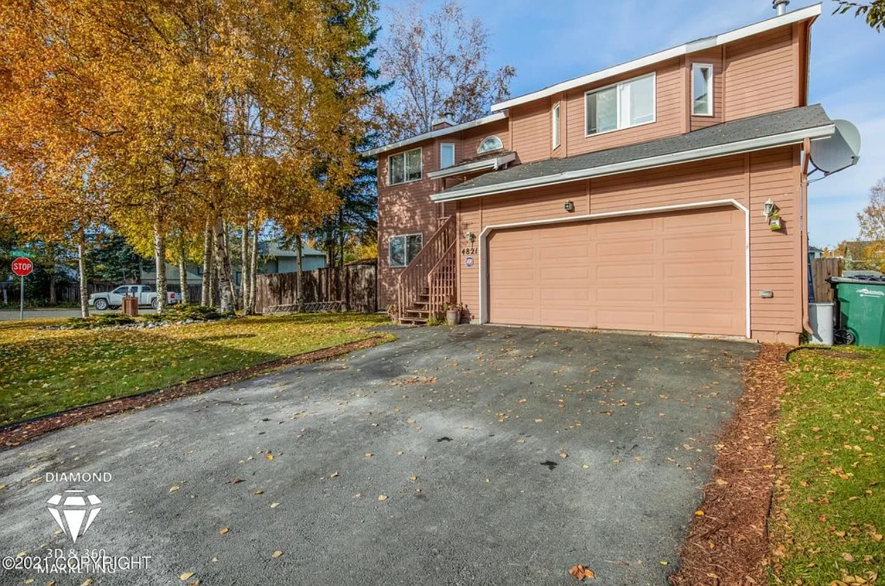 4 bed, 1984 sqft, $900 — Photo 2