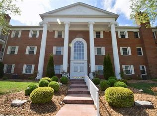 215 Country Club Vw, Edwardsville, IL 62025