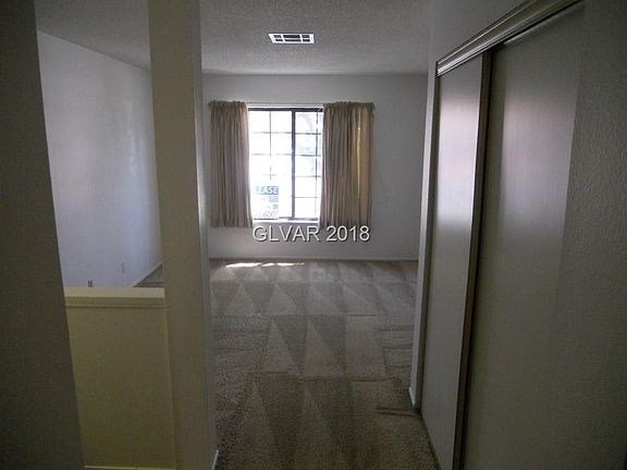 3rd image of 3322 Astoria Dr