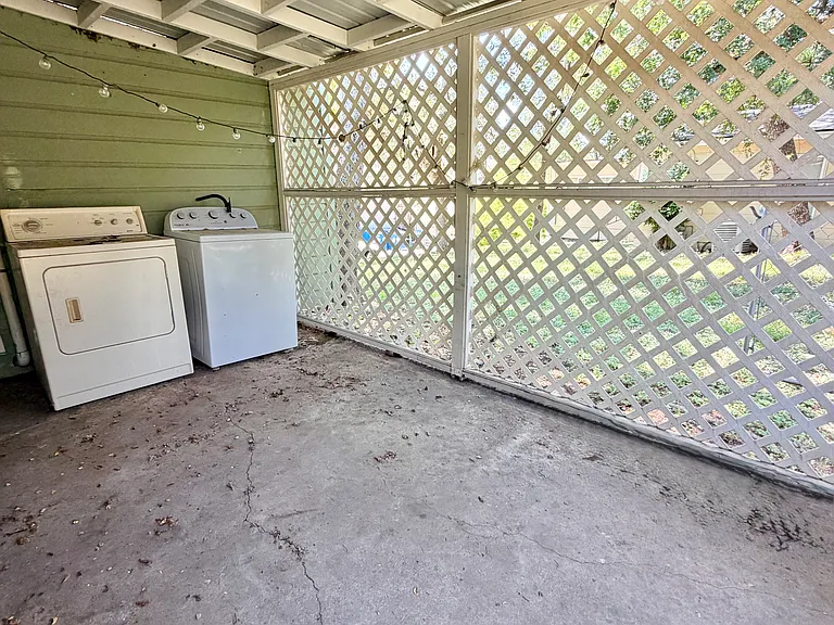 3208 Duval St #1 — Photo 12
