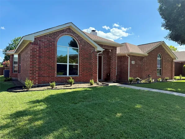 820 Heatherwood Dr, Wylie, TX 75098