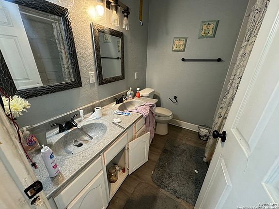 4th image of 2267 HAYS ST