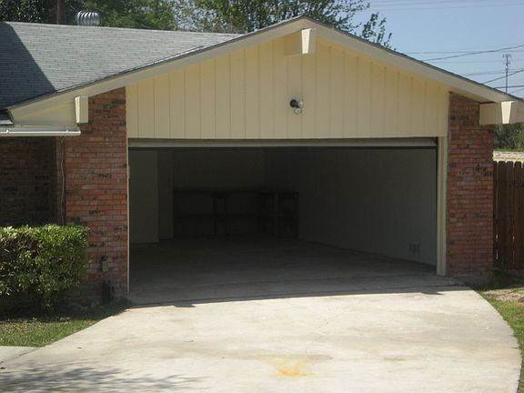 3rd image of 10511 Ballerina Ct