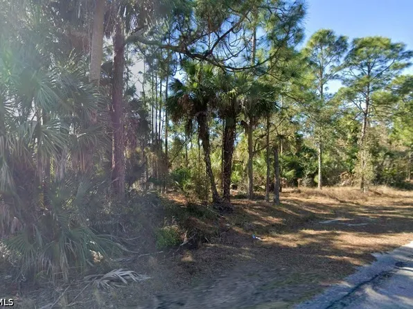 1103 W 14th St, Lehigh Acres, FL 33972