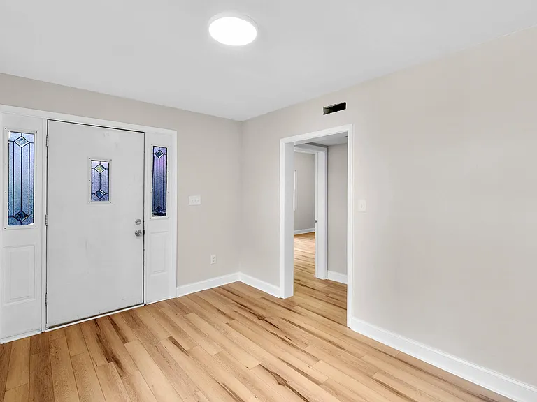 4111 Liberty Heights Ave #4 — Photo 2