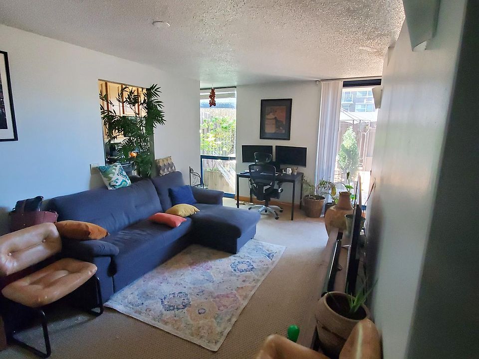 1st image of 1250 N La Salle Dr APT 407