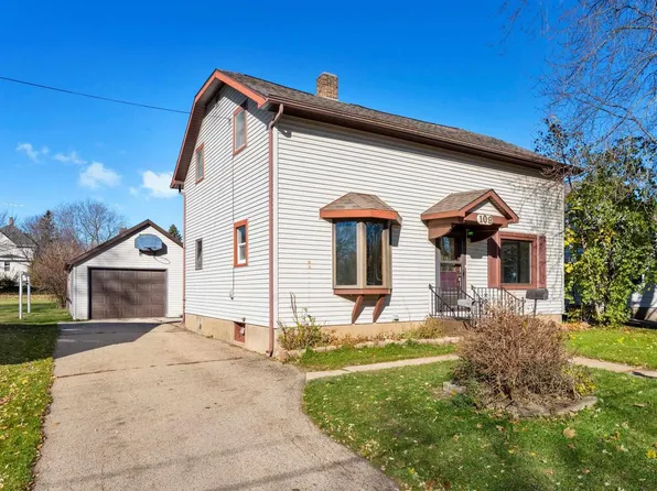 109 Fischer Avenue, Beaver Dam, WI 53916