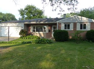 6329 Barrett St, Downers Grove, IL 60516