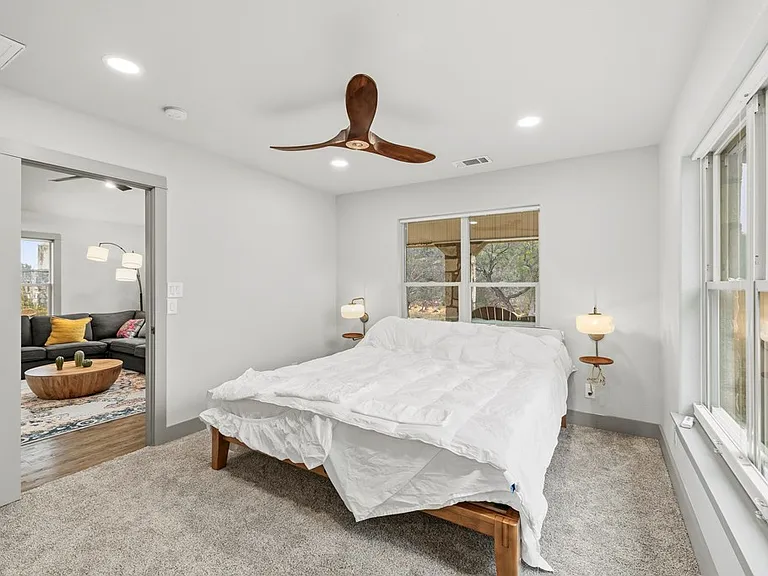 275 Creekridge Trl — Photo 7