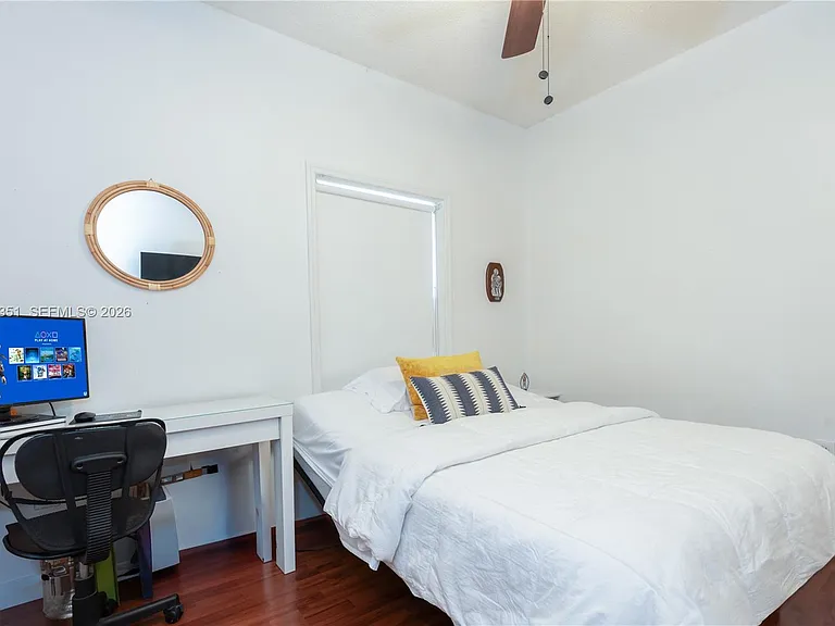 4123 Sapphire Bnd — Photo 50