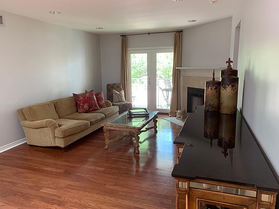 3rd image of 3711 Holland Ave APT 304