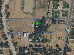 37917 Millwood Dr, Woodlake, CA 93286