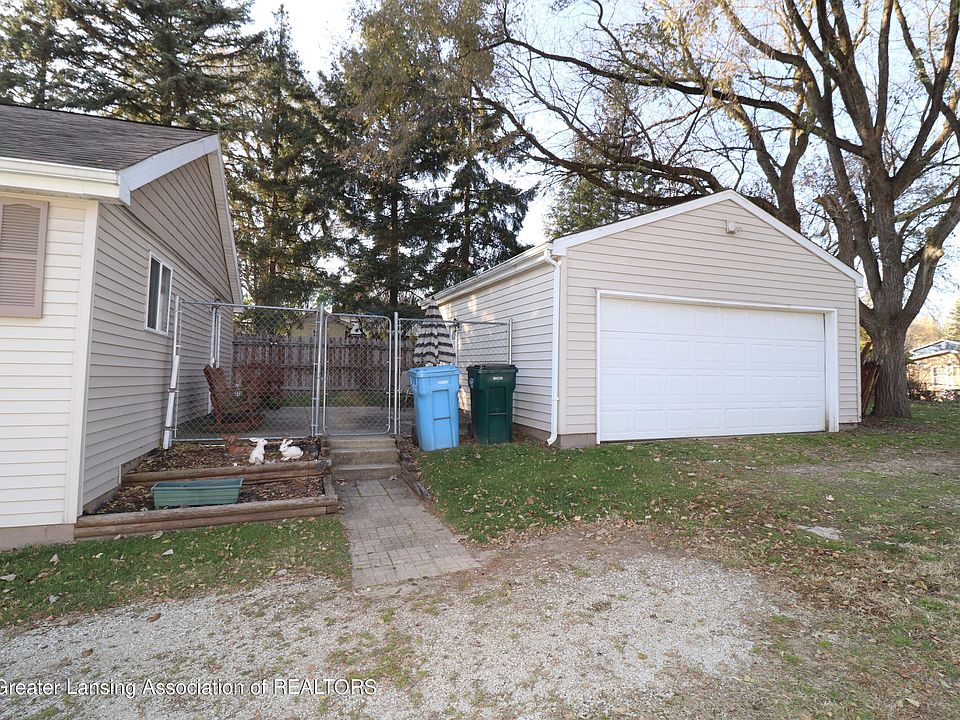 517 E Paulson St, Lansing, MI 48906 | Zillow