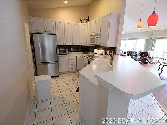 3rd image of 116 Port Royale Dr