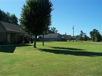 4th image of 434 Gandervalley Ln
