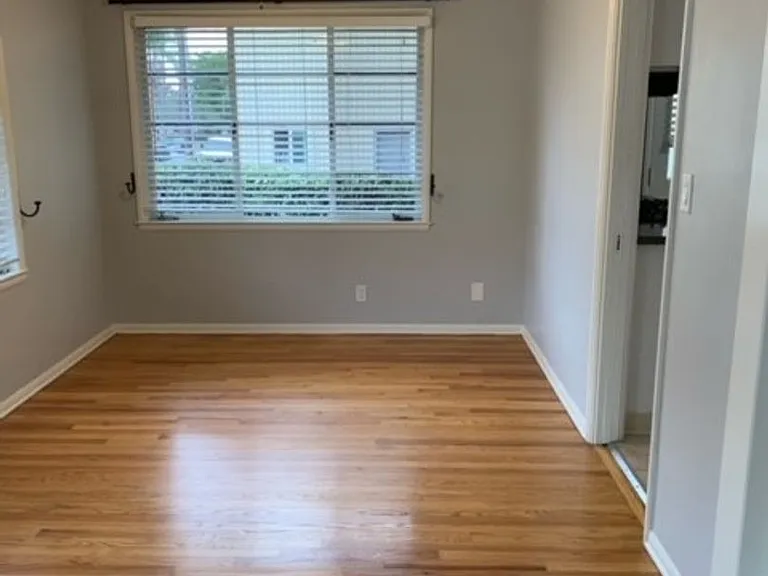 1721 Chapala St — Photo 11