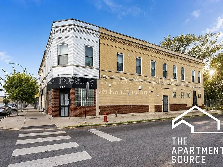 3328 W Chicago Ave #2R — Photo 7