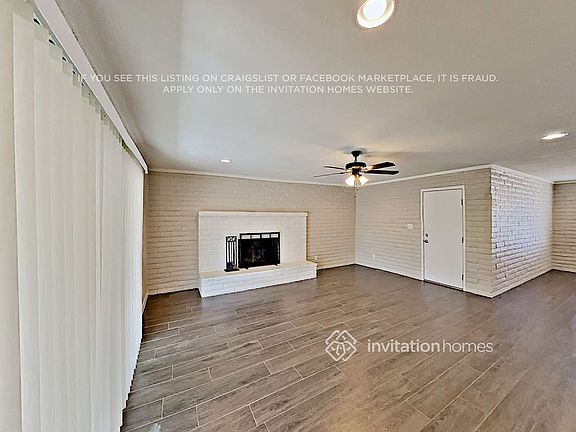 4th image of 1913 E Alameda Dr