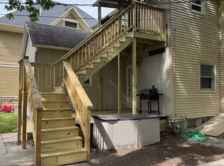 472 W Station St UNIT 2, Saint Anne, IL 60964