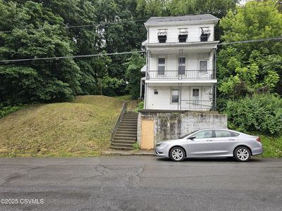 838 W Mulberry St, Coal Township, PA, 17866
