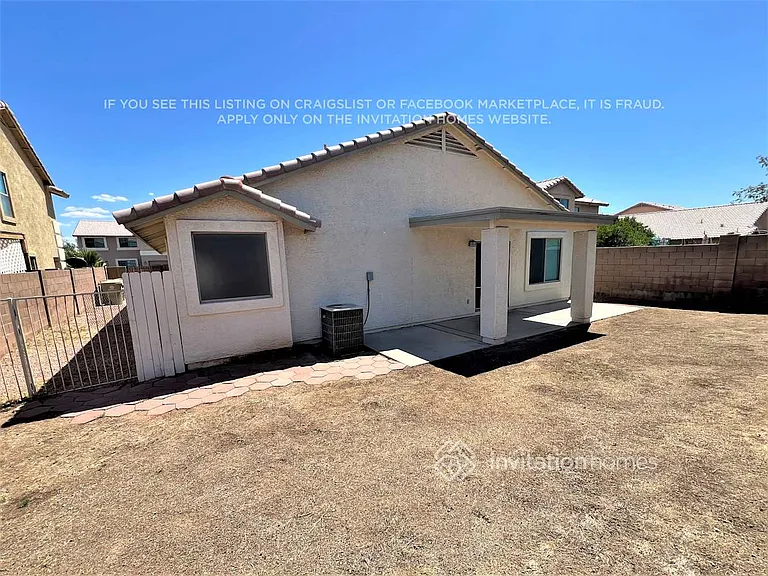 6862 W Townley Ave — Photo 7