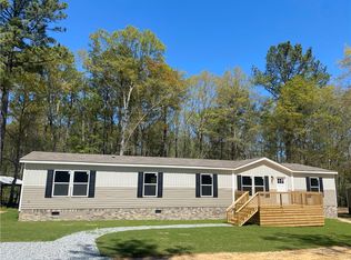 139 Lee Road 37, Opelika, AL 36804