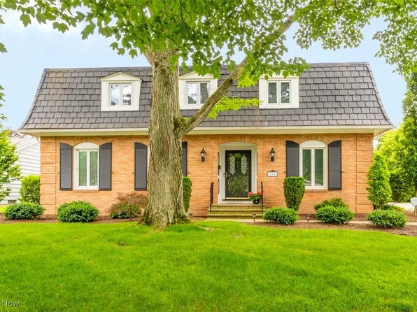 25106 Duffield Rd, Beachwood, OH 44122