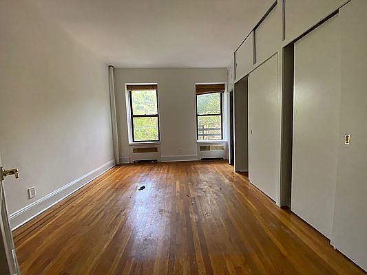 2nd image of 452 W 47th St #3B